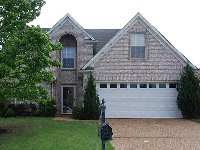 1st image of 365 Dogwood Springs Dr