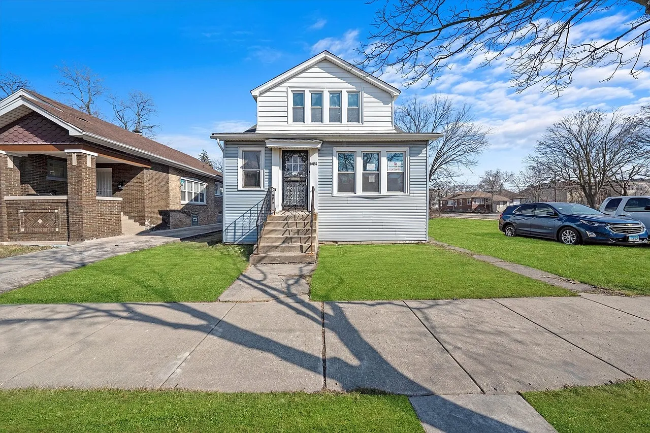 10155 S Lafayette Ave photo 1