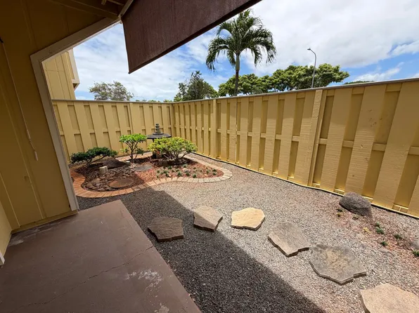 94-1004 Kaukahi Pl #K2, Waipahu, HI 96797