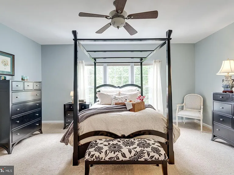 6485 Sutcliffe Dr — Photo 34