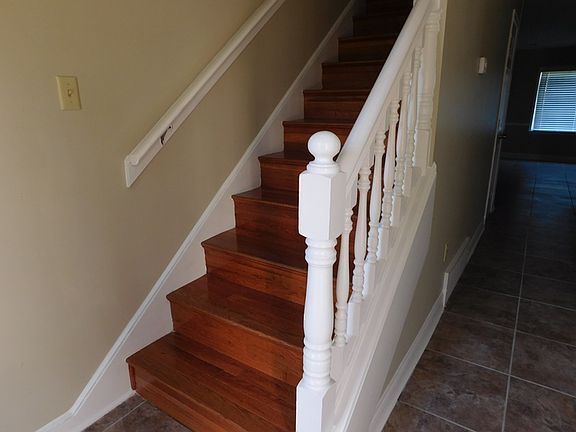 5th image of 7292 Creek Bend Dr