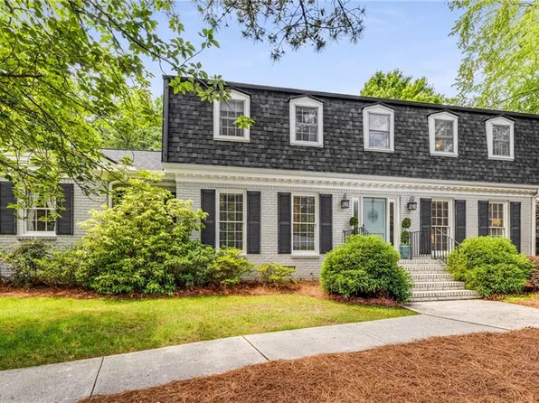 4774 Olde Village Ln, Atlanta, GA 30338