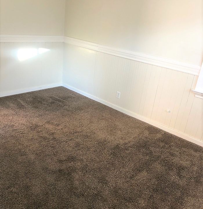 2nd image of 2333 Dwight Way