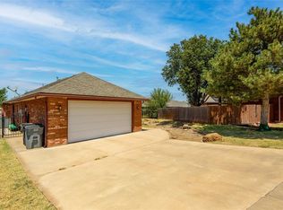 403 SW 80th St, Lawton, OK 73505