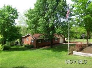 168 Wells Lock Rd, Elizabeth, WV 26143