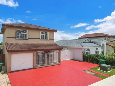 9977 NW 123rd St, Hialeah Gardens, FL, 33018