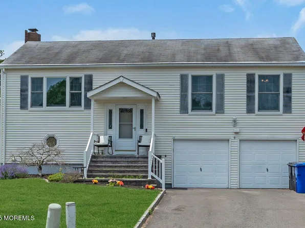908 Revere Court, Toms River, NJ 08753
