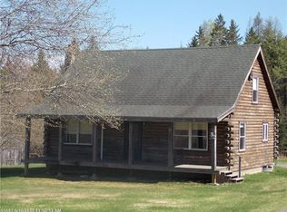 32 Smart Rd, Parkman, ME 04443