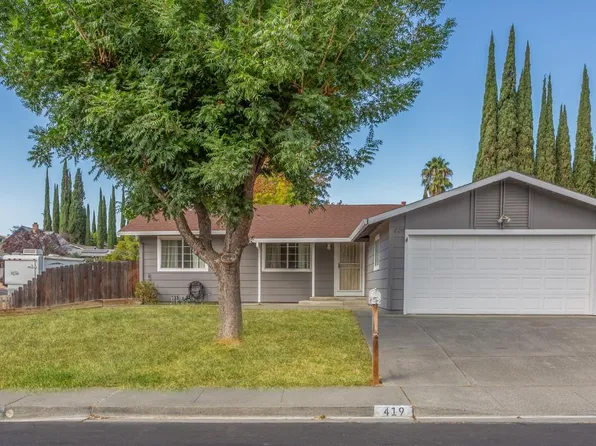 419 Andrea Drive, Vacaville, CA 95687