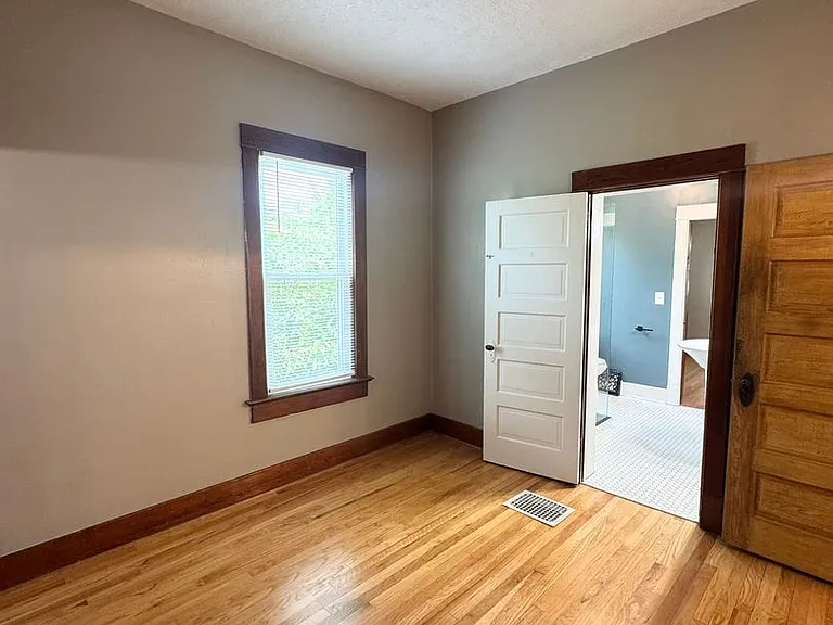 3403 Arbor St — Photo 11
