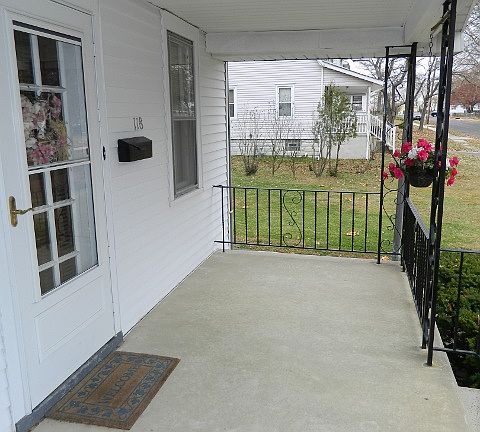 4th image of 118 W Maiden Ln