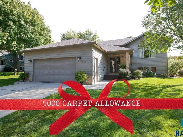 429 N Linwood Ct, Sioux Falls, SD 57103