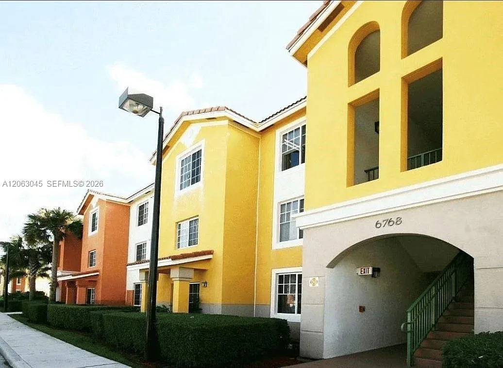 Green Cay Village Condo — Photo 3