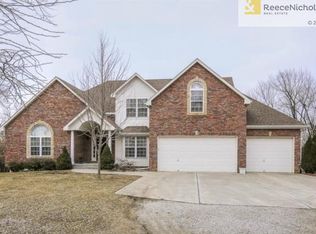 9300 E 203rd St, Belton, MO 64012