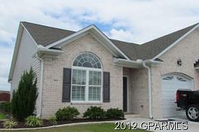 1st image of 2344 B Dovedale Dr