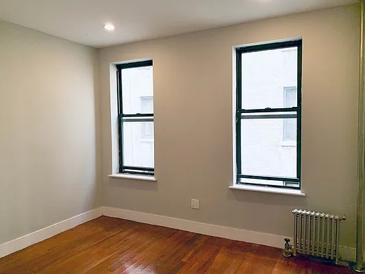 Rented by Premier One Realty LLC | media 18