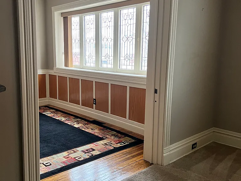 255 Charles Ave SE #1 — Photo 5