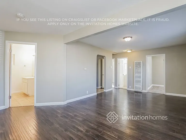 22310 Devlin Ave — Photo 4