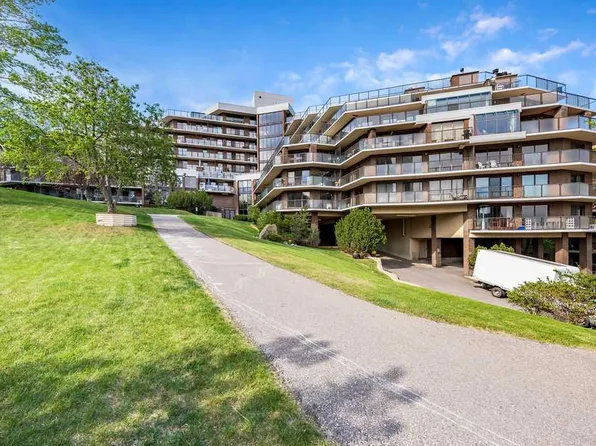 300 N Meredith Rd NE #407, Calgary, AB T2E 7A8