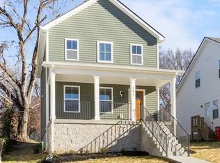 541 9th St, Clarksville, TN 37040
