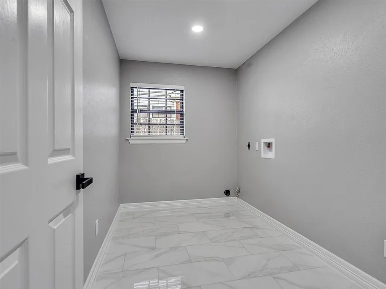 1730 Pilgrim Journey Dr — Photo 24