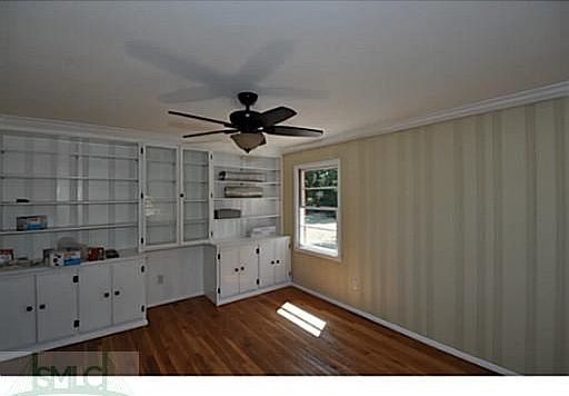 5th image of 4656 Cumberland Dr