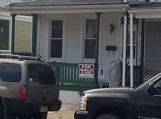 242 W 2nd St, Mount Carmel, PA 17851
