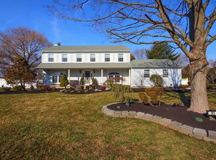 91 Four Winds Dr, Middletown, NJ 07748