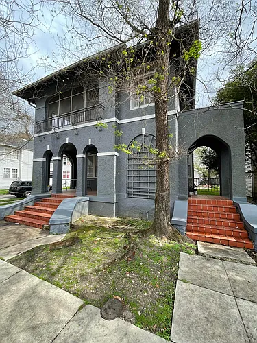 2133 Broadway St Photo 1