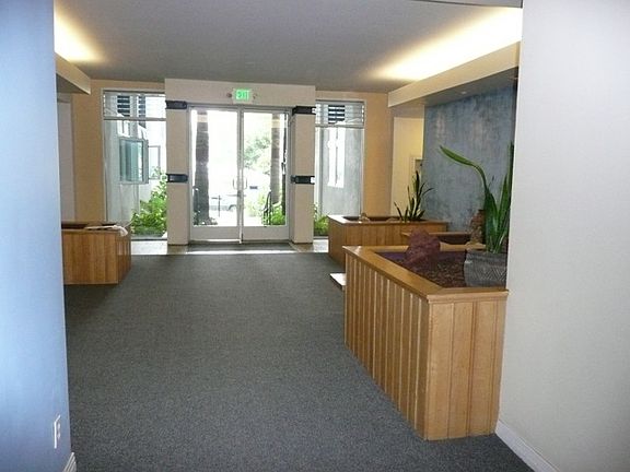 5th image of 900 Euclid St #445