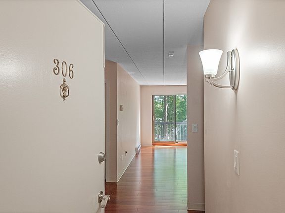 2nd image of 65 Commons Dr Unit 306