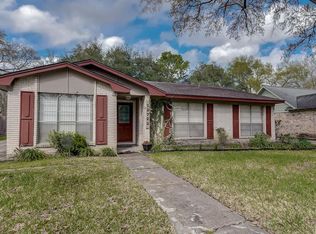 12722 Westleigh Dr, Houston, TX 77077