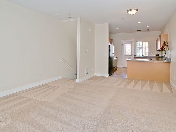 3rd image of 3315 S 43rd St APT B