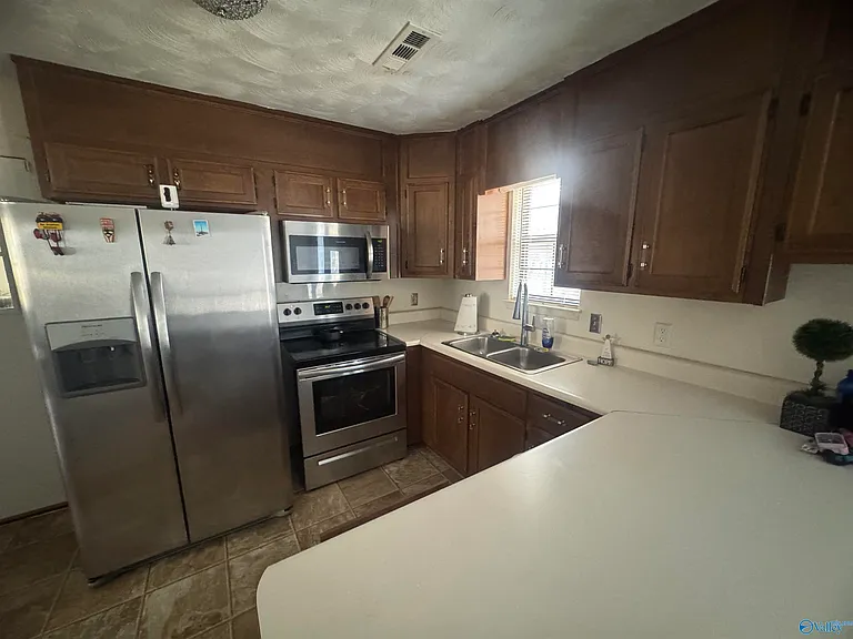 117 Water Oak Ct — Photo 11