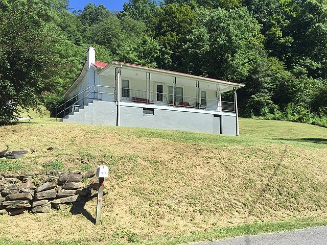 1st image of 1328 W Dante Holw