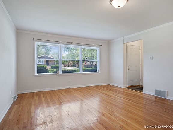 4th image of 14446 Kenwood Ave