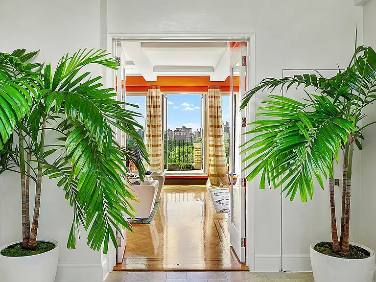 1200 5th Ave #PENTHOUSE — Photo 7