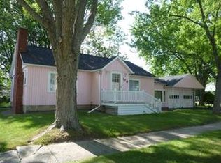 120 S Almont St, Standish, MI 48658