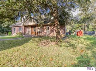 23192 Hutchinson Rd, Springfield, LA 70462