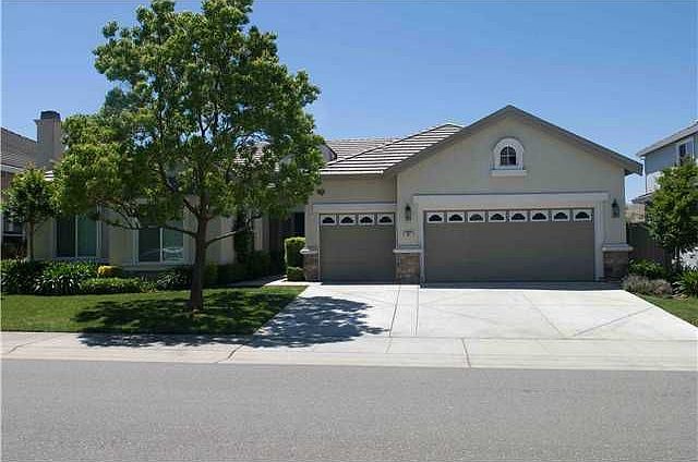 1st image of 431 Rockmont Cir