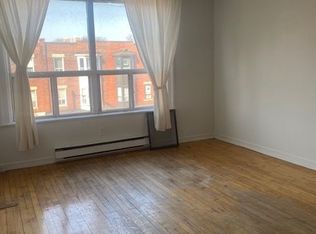 129 Danforth Ave #3, Toronto, ON M4K1N2