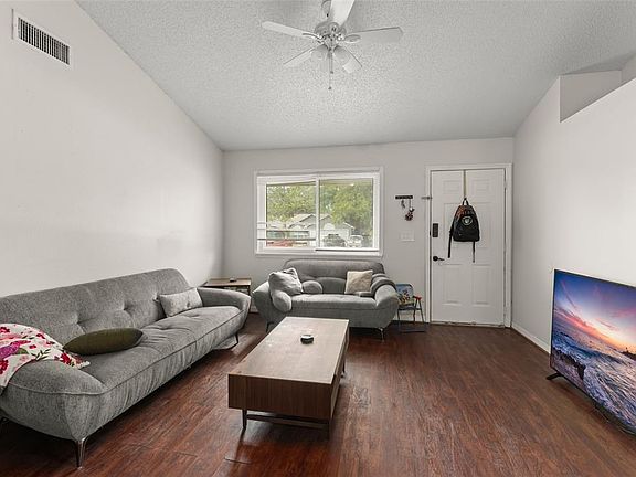 3rd image of 2479 Founder St