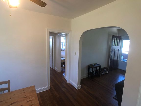 5th image of 2627 Dellrose Ave
