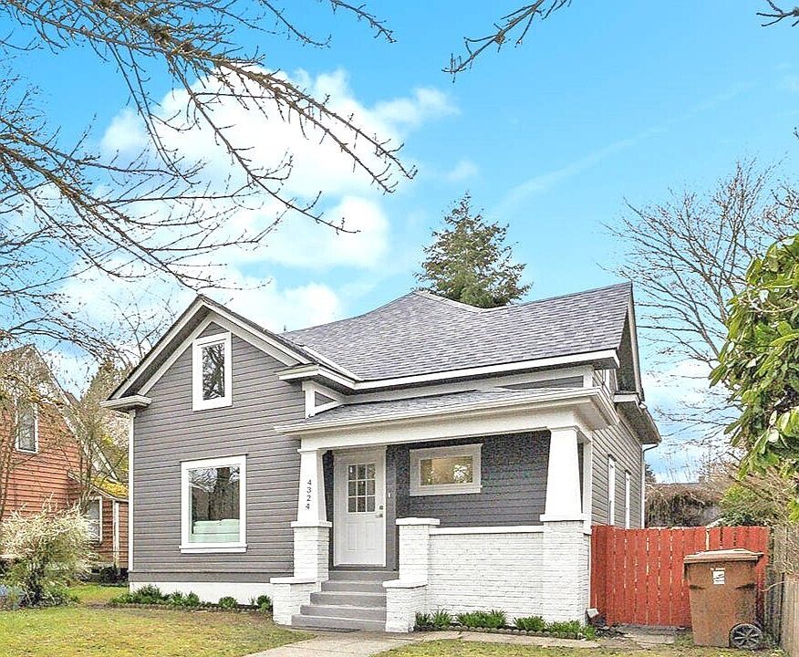 1st image of 4324 Yakima Avenue