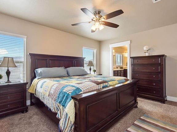 4th image of 3703 W Jordan View Dr