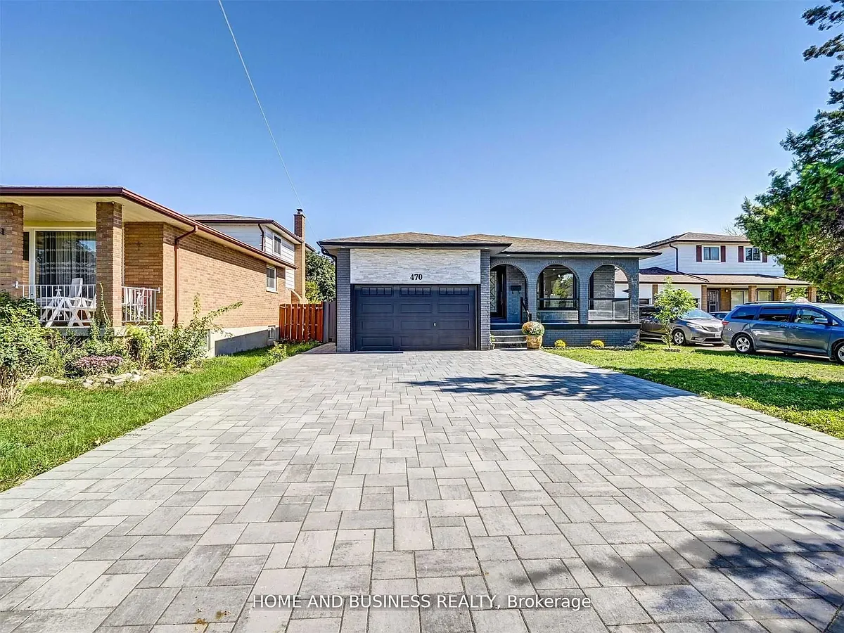 Building Photo - 470 Louis Dr