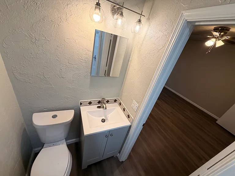 3901 SW 29th St #2 — Photo 13