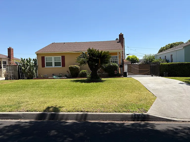 9520 Kennerly St — Photo 29