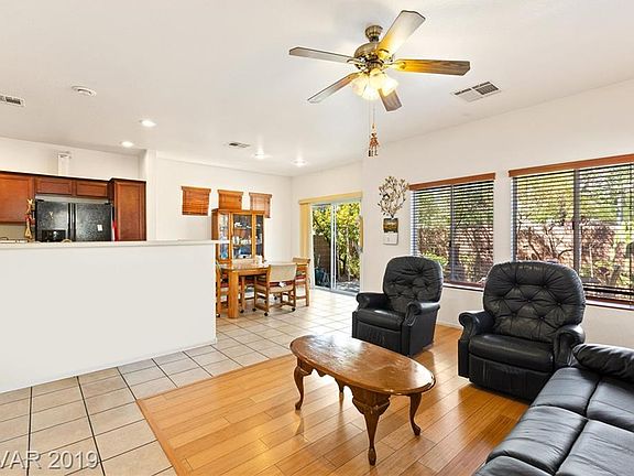 2nd image of 1014 Appaloosa Hills Ave
