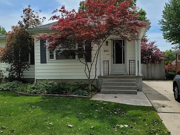 5th image of 943 Saint Paul Ave